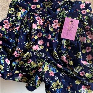 Shorts soft legging material haremstyle w/pockets